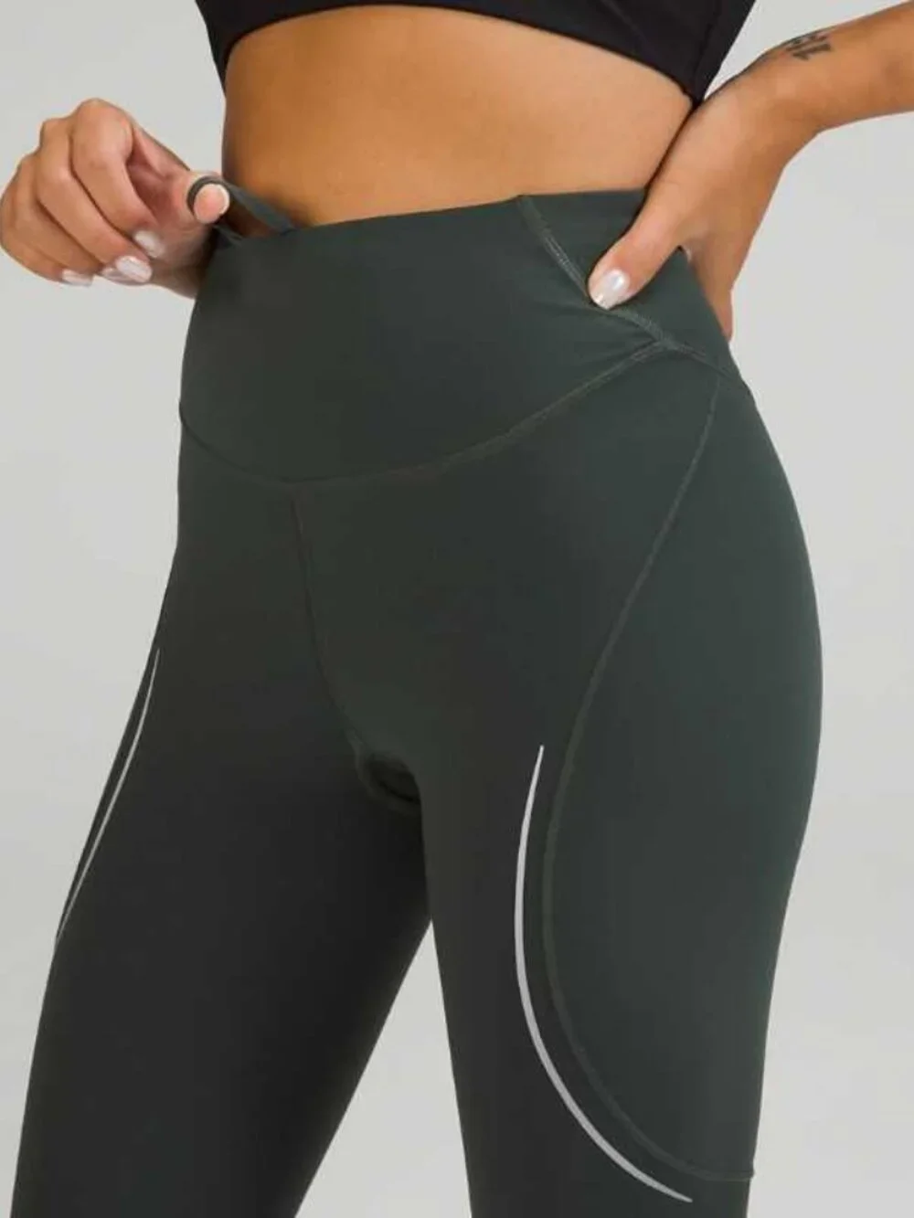 Women's Lululemon Base Pace High-Rise Reflective Tight 25